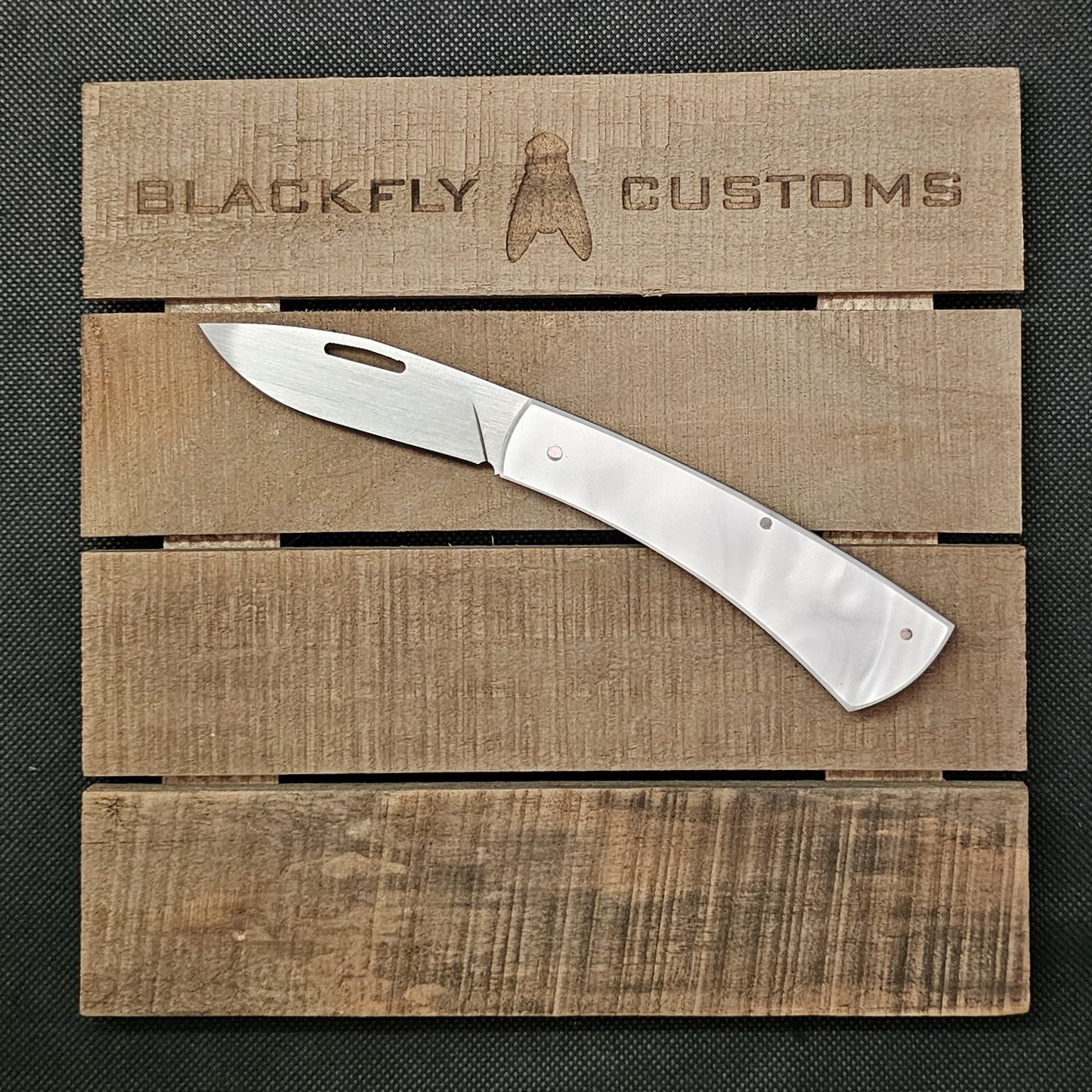 Kestrel Slipjoint