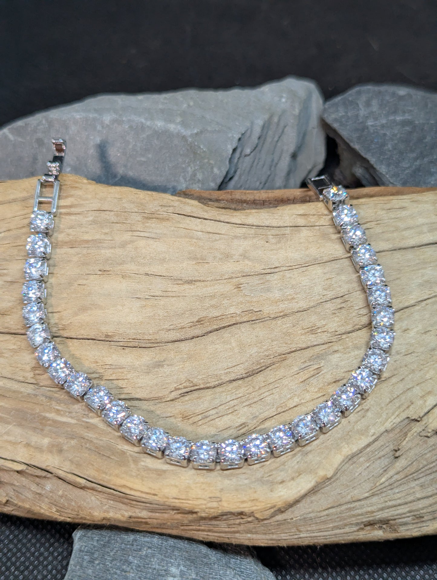 Moissanite Diamond