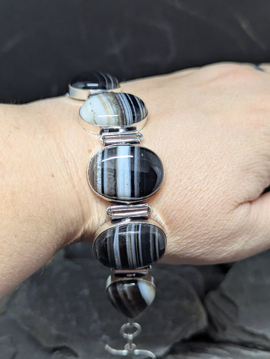 Botswana Lace Agate Bracelet