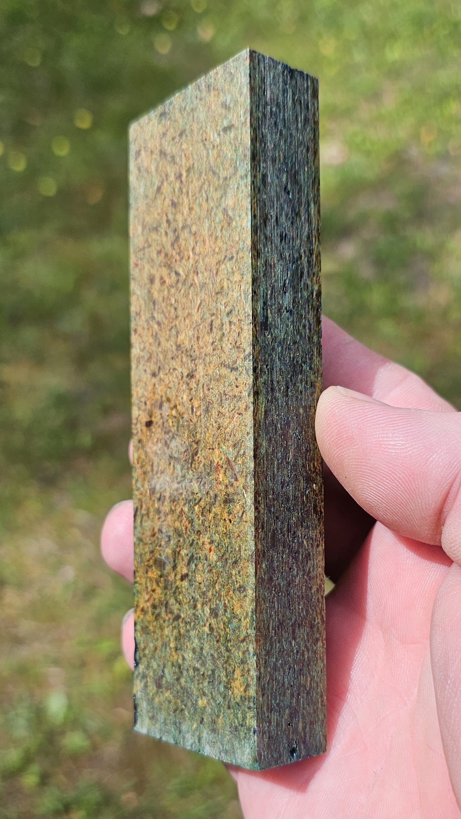 Knife Handle Material