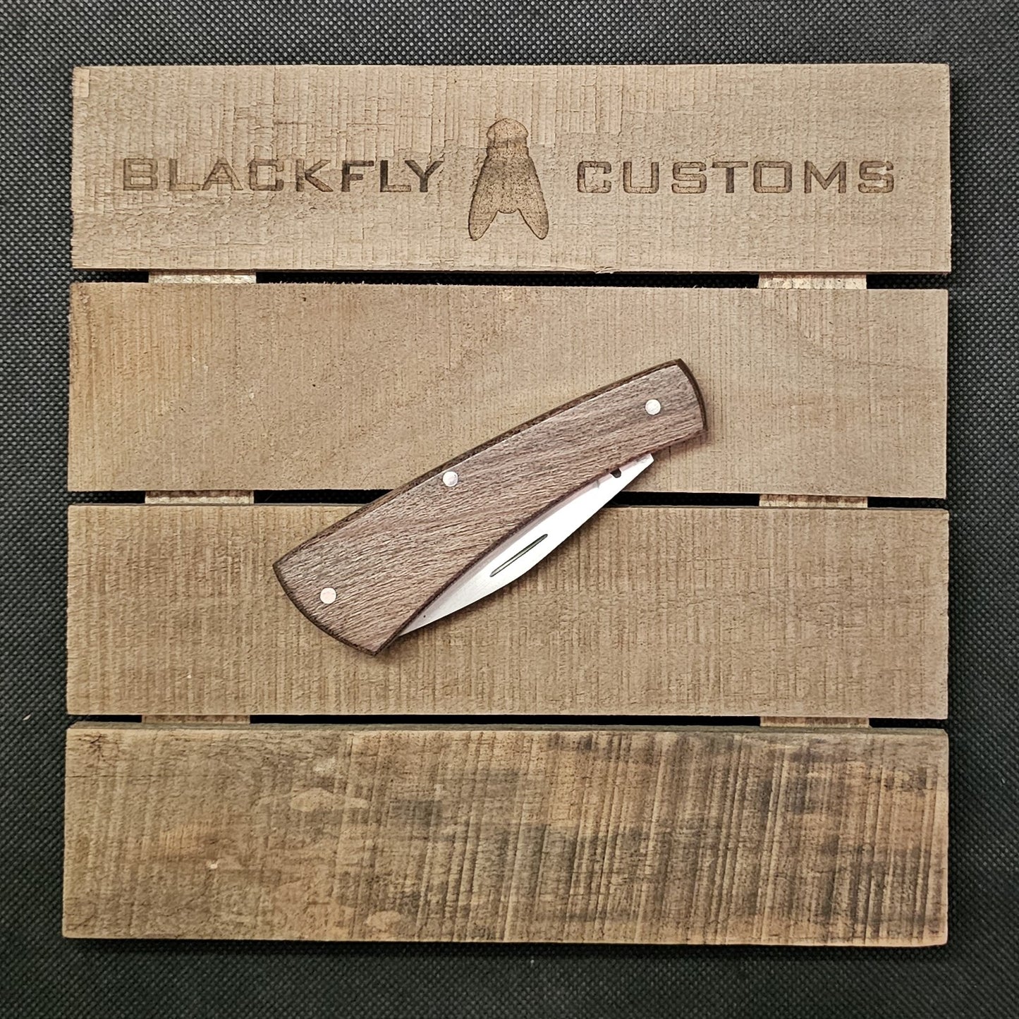 Kestrel Slipjoint