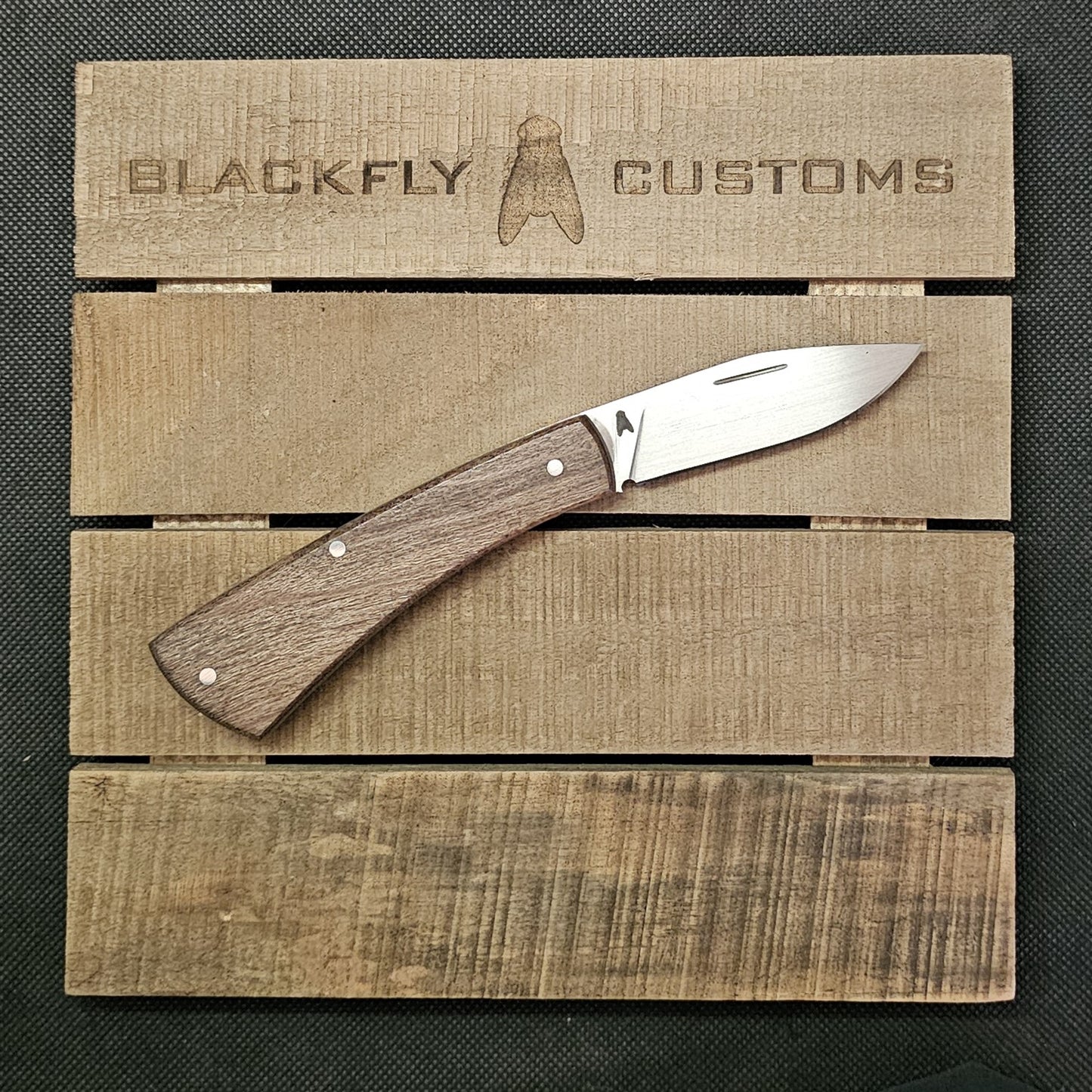 Kestrel Slipjoint