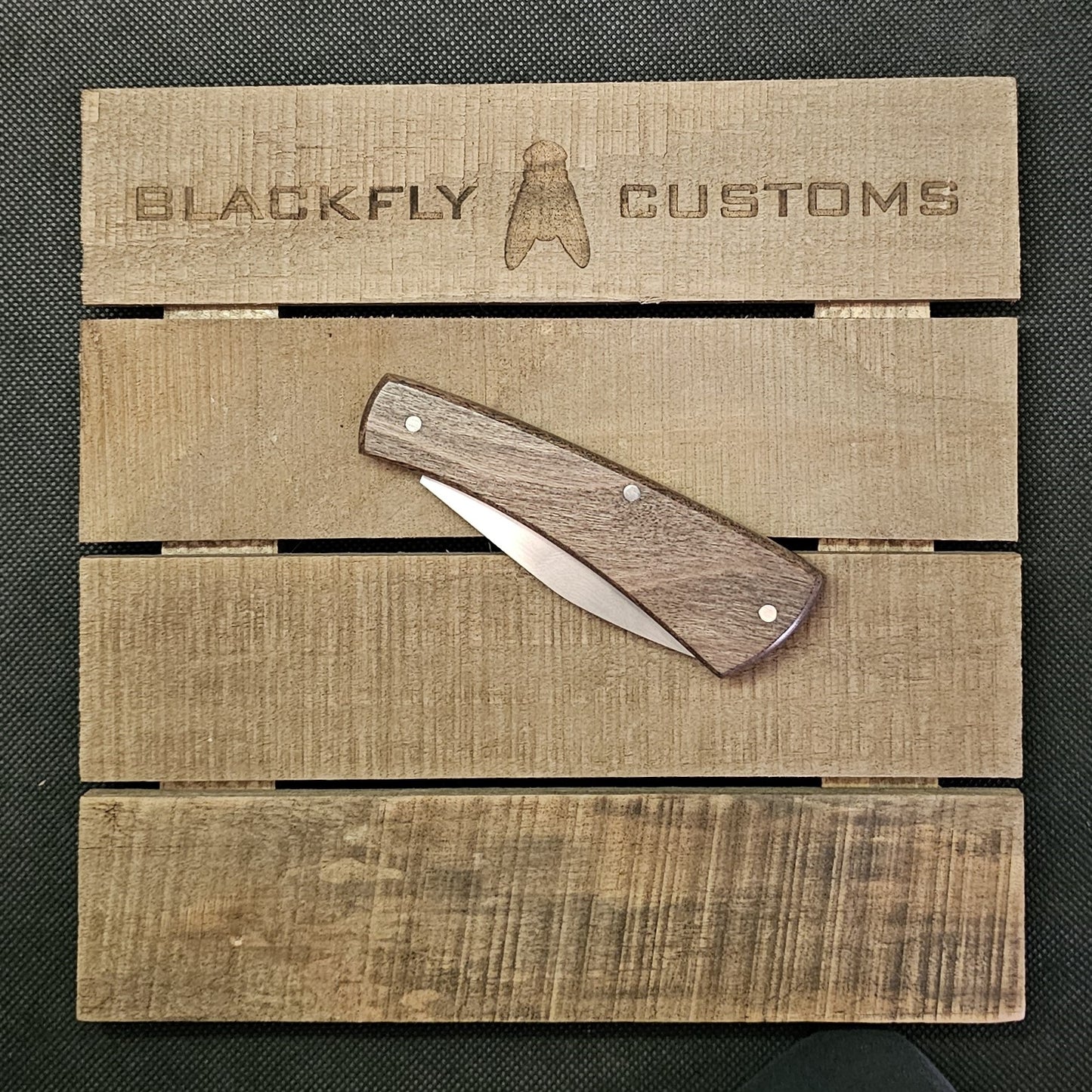 Kestrel Slipjoint