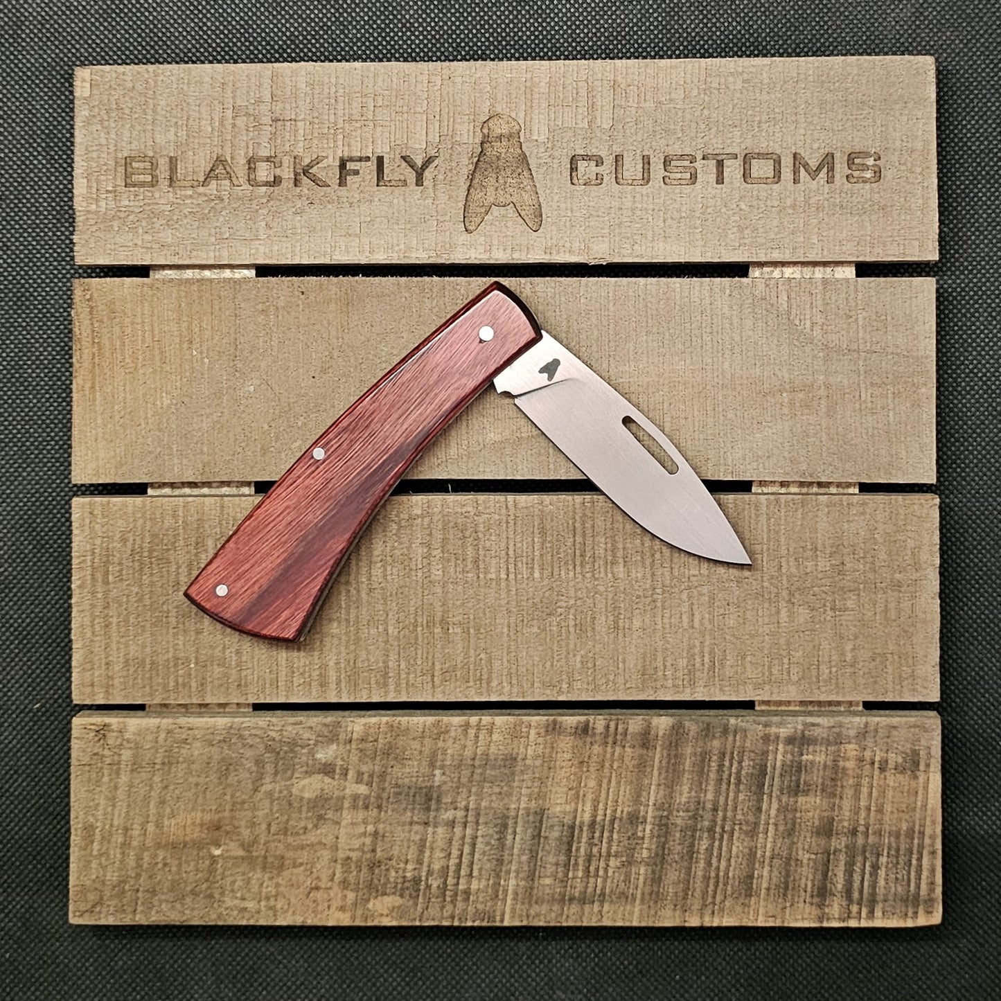 Kestrel Slipjoint