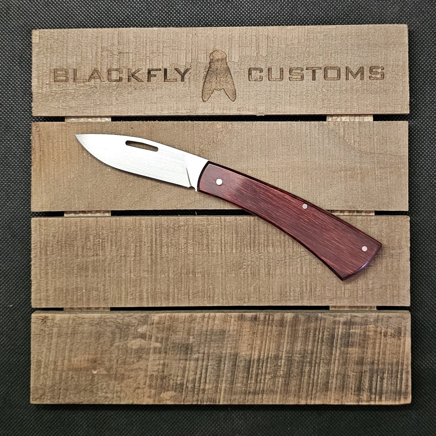 Kestrel Slipjoint