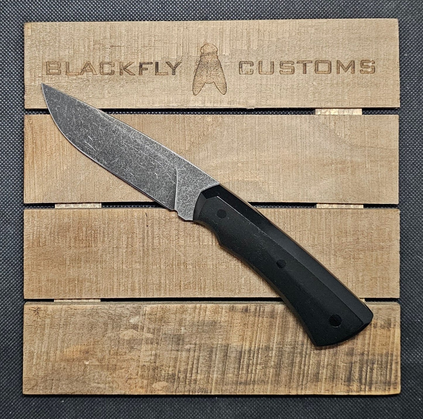Mamba with Black Richlite