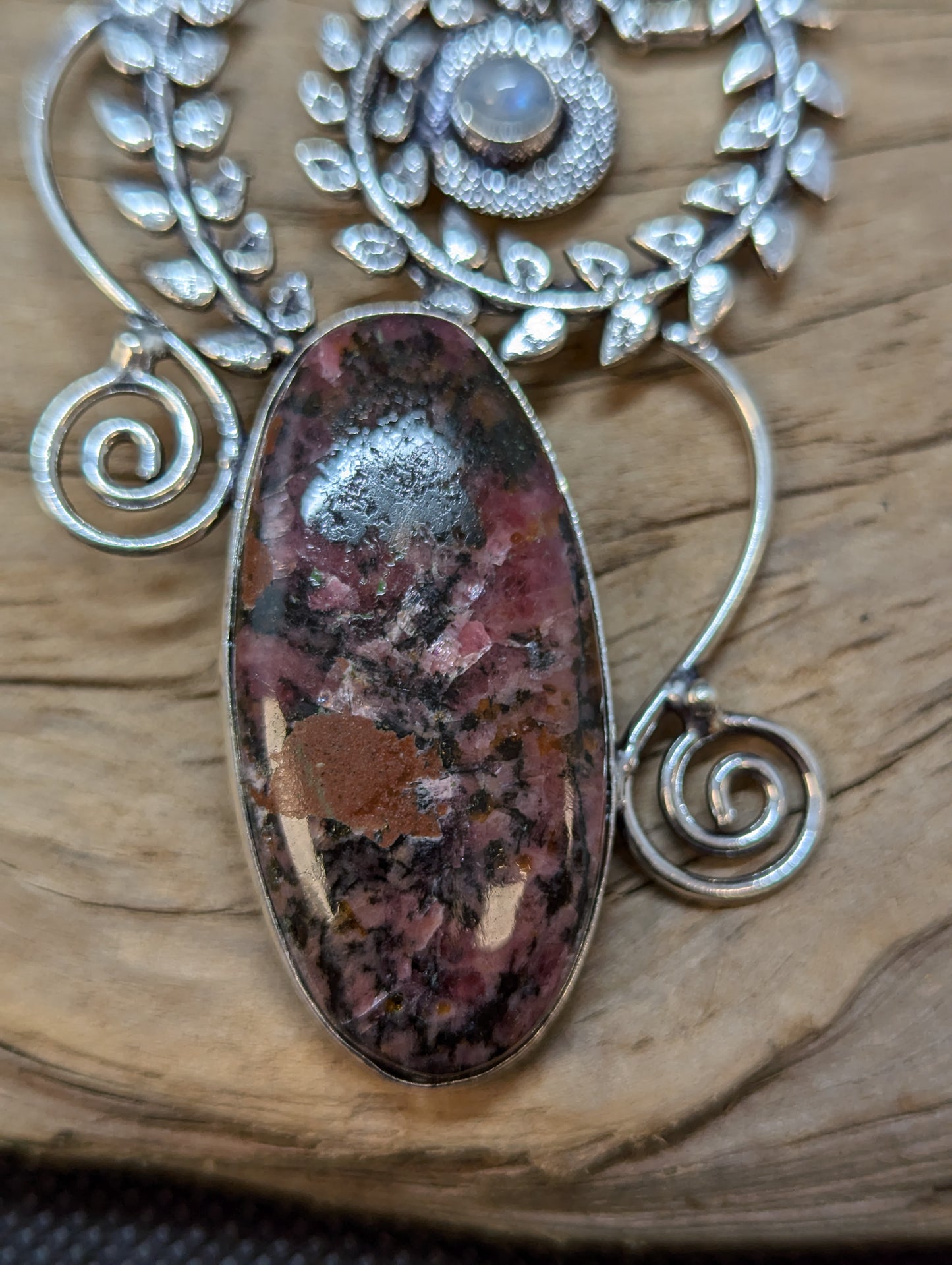 Rhodonite & Rainbow Moonstone