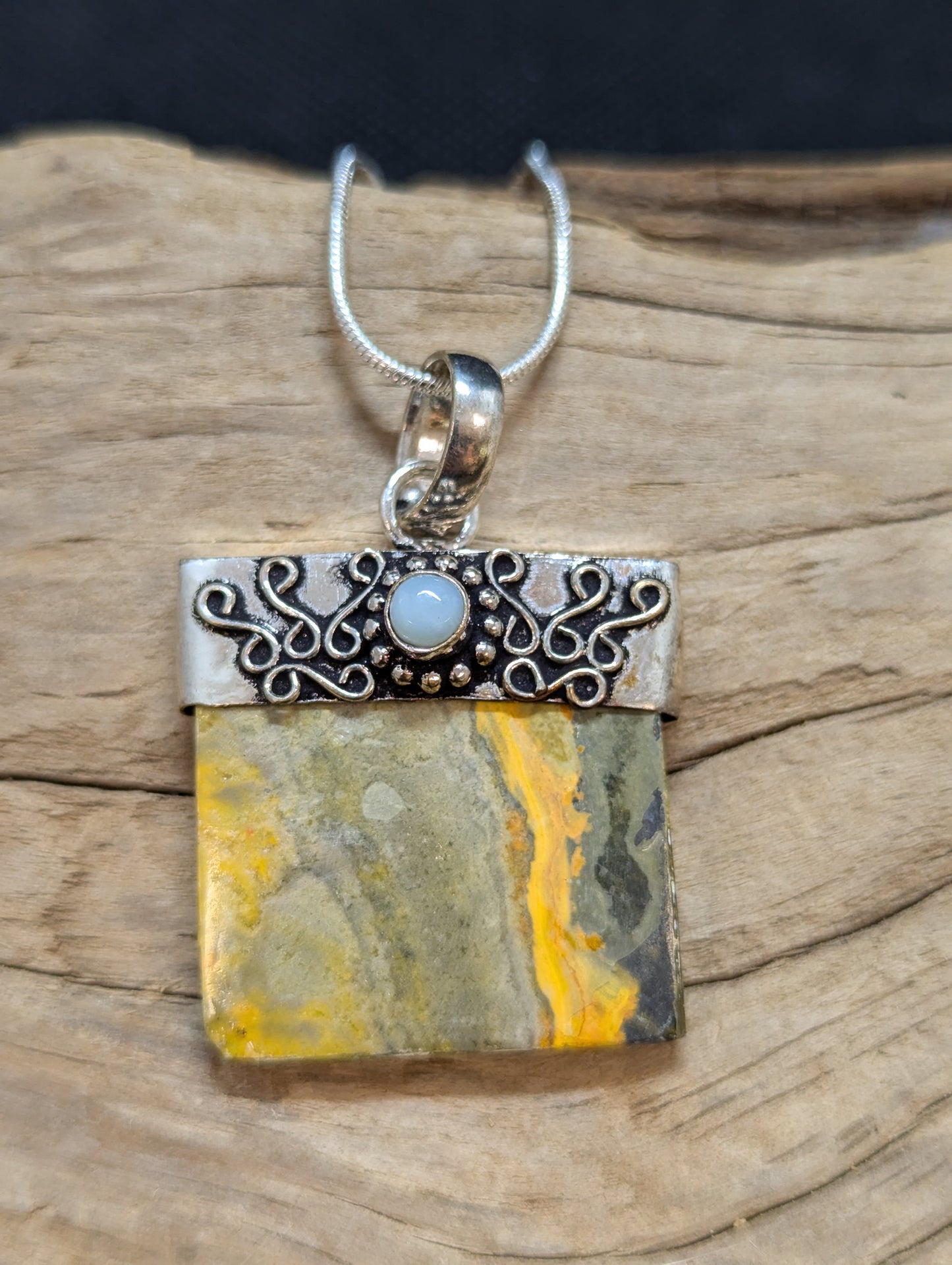 Bumble Bee Jasper & Larimar