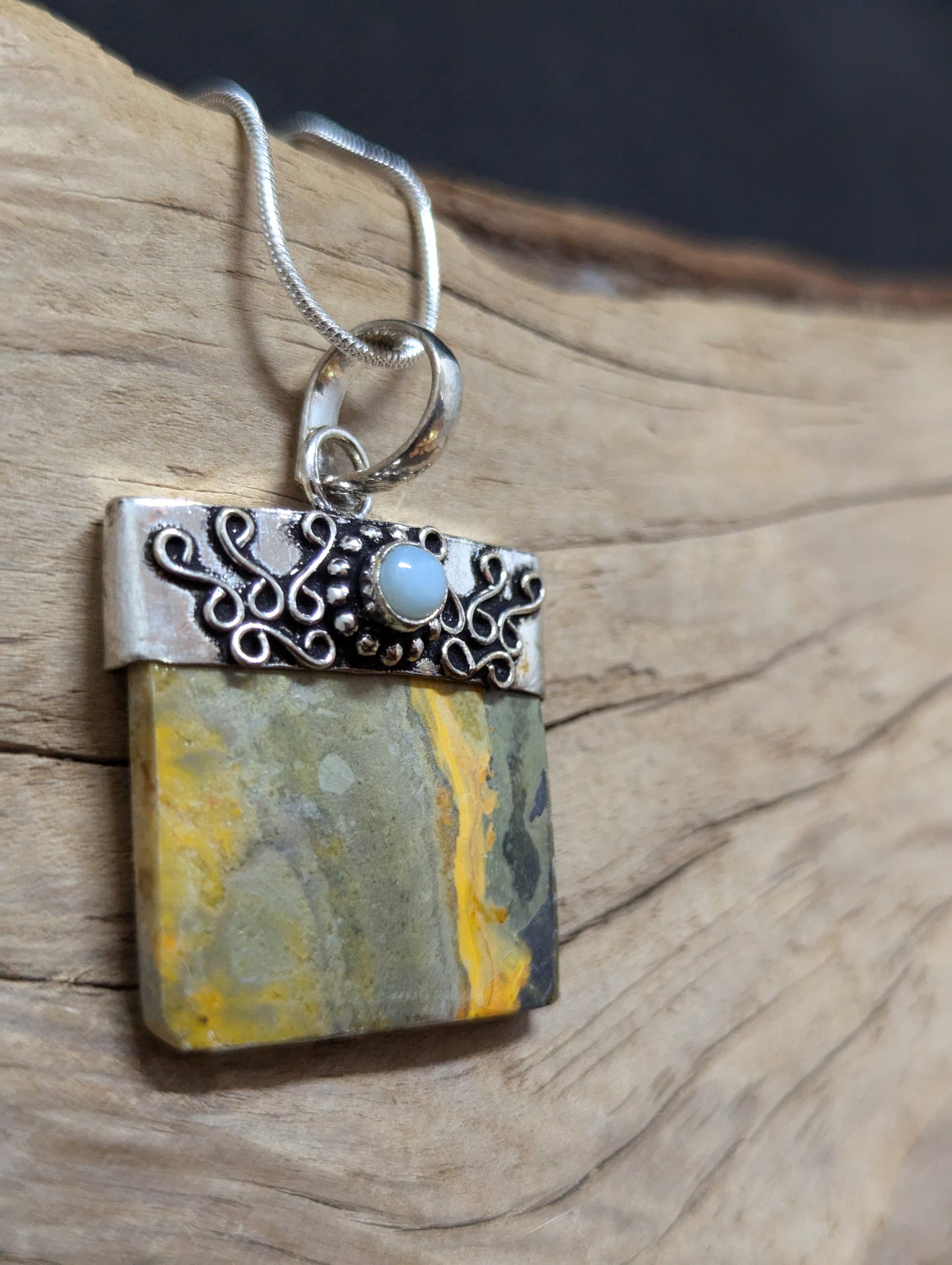 Bumble Bee Jasper & Larimar