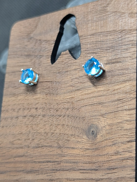 1ct Blue Moissanite