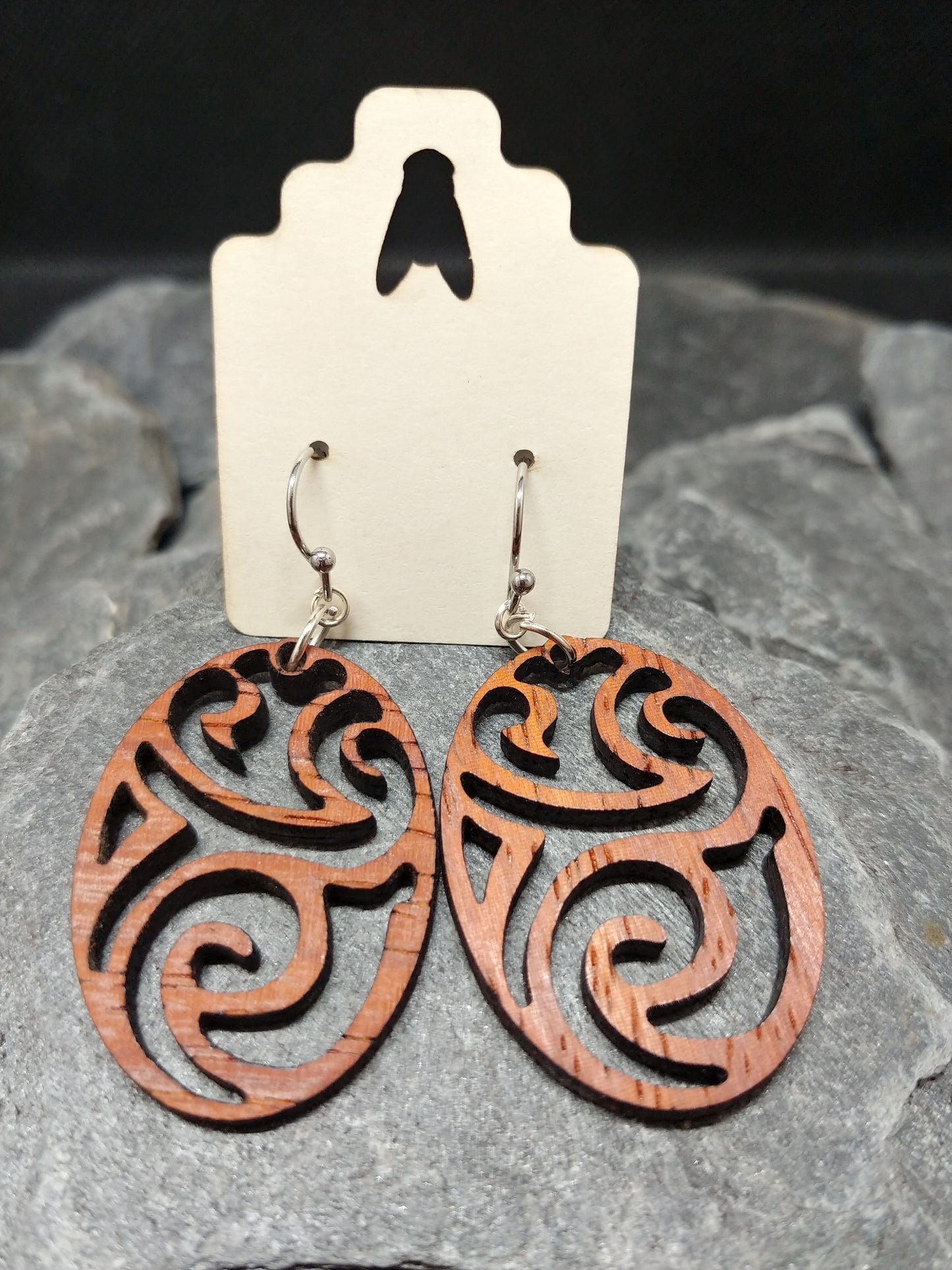 Padauk Oval Swirl